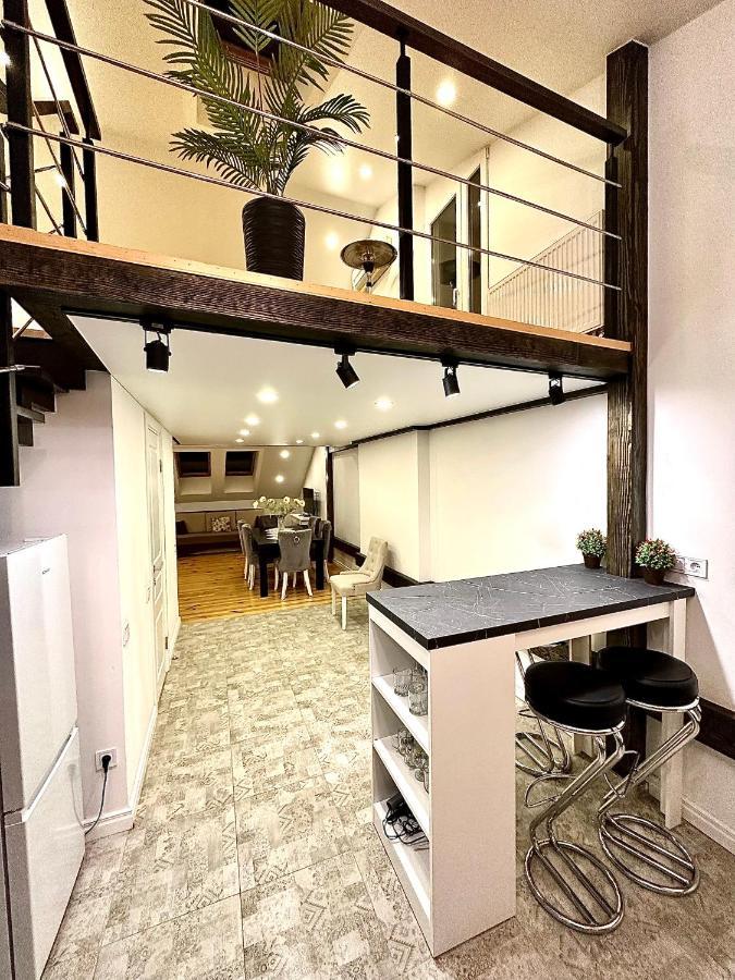 Gamla Stan Apartment Lviv Exterior photo