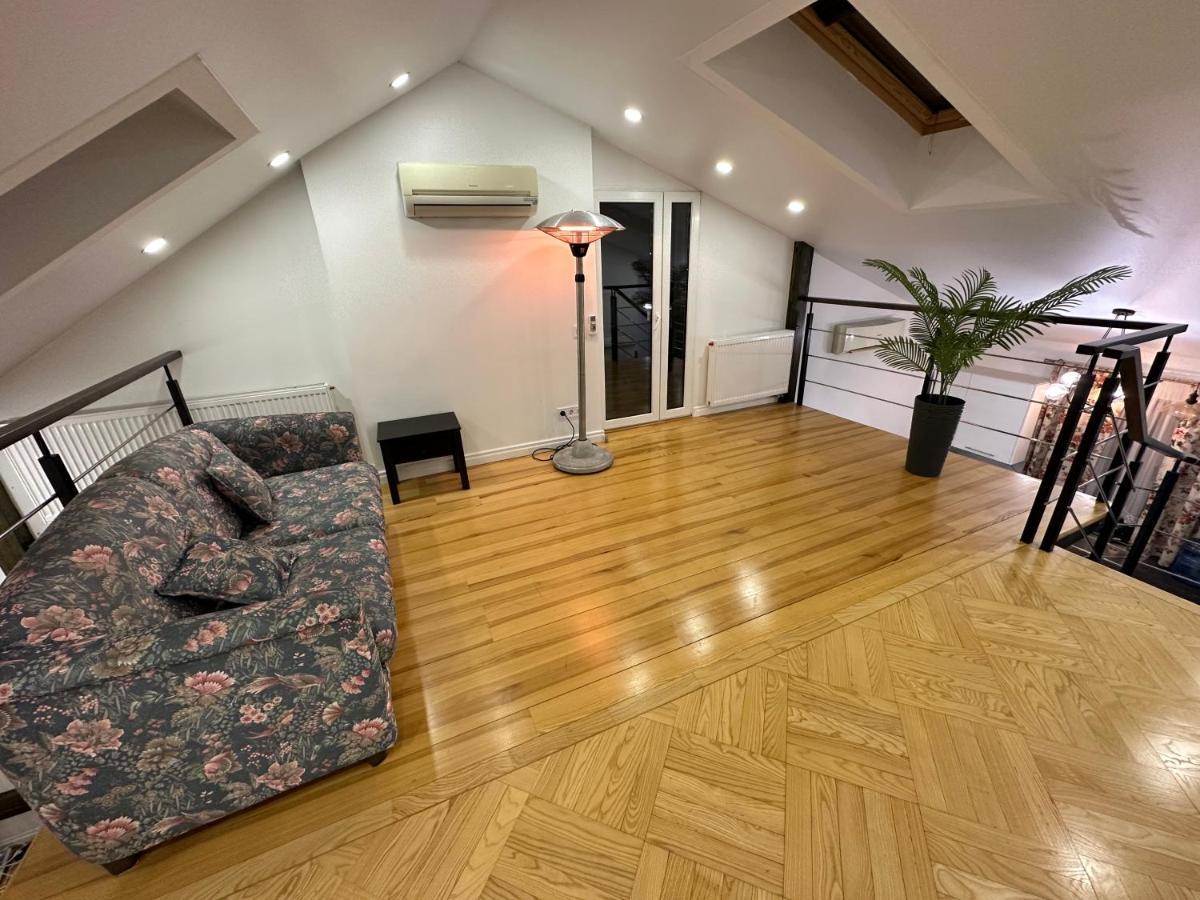 Gamla Stan Apartment Lviv Exterior photo
