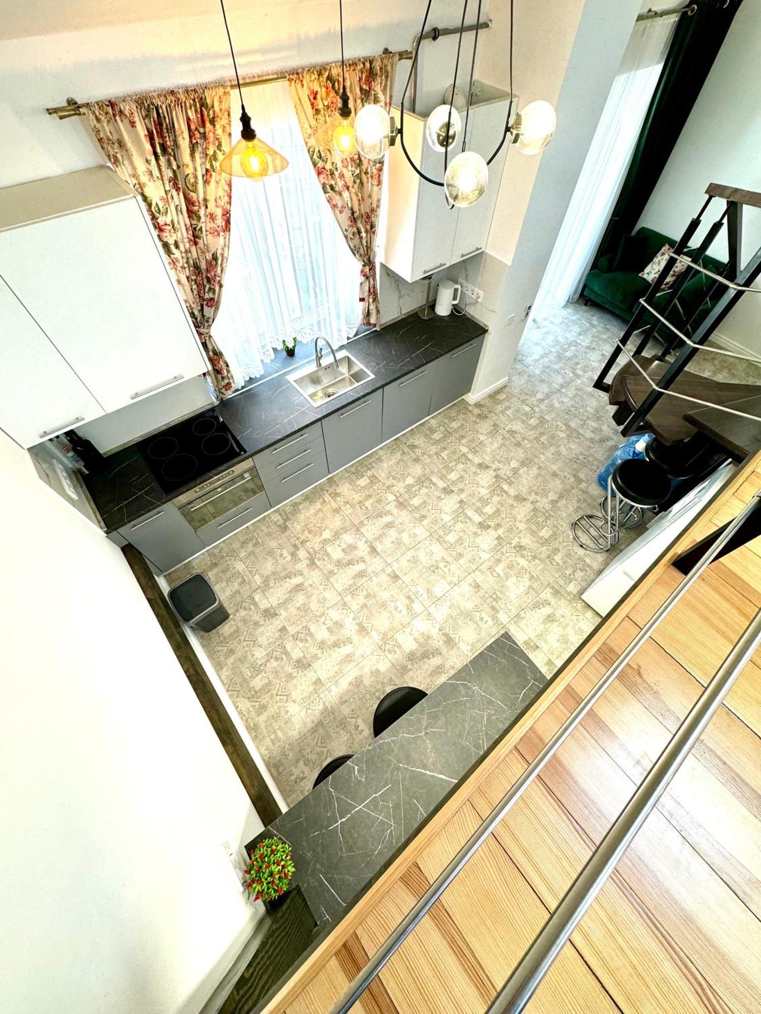 Gamla Stan Apartment Lviv Exterior photo